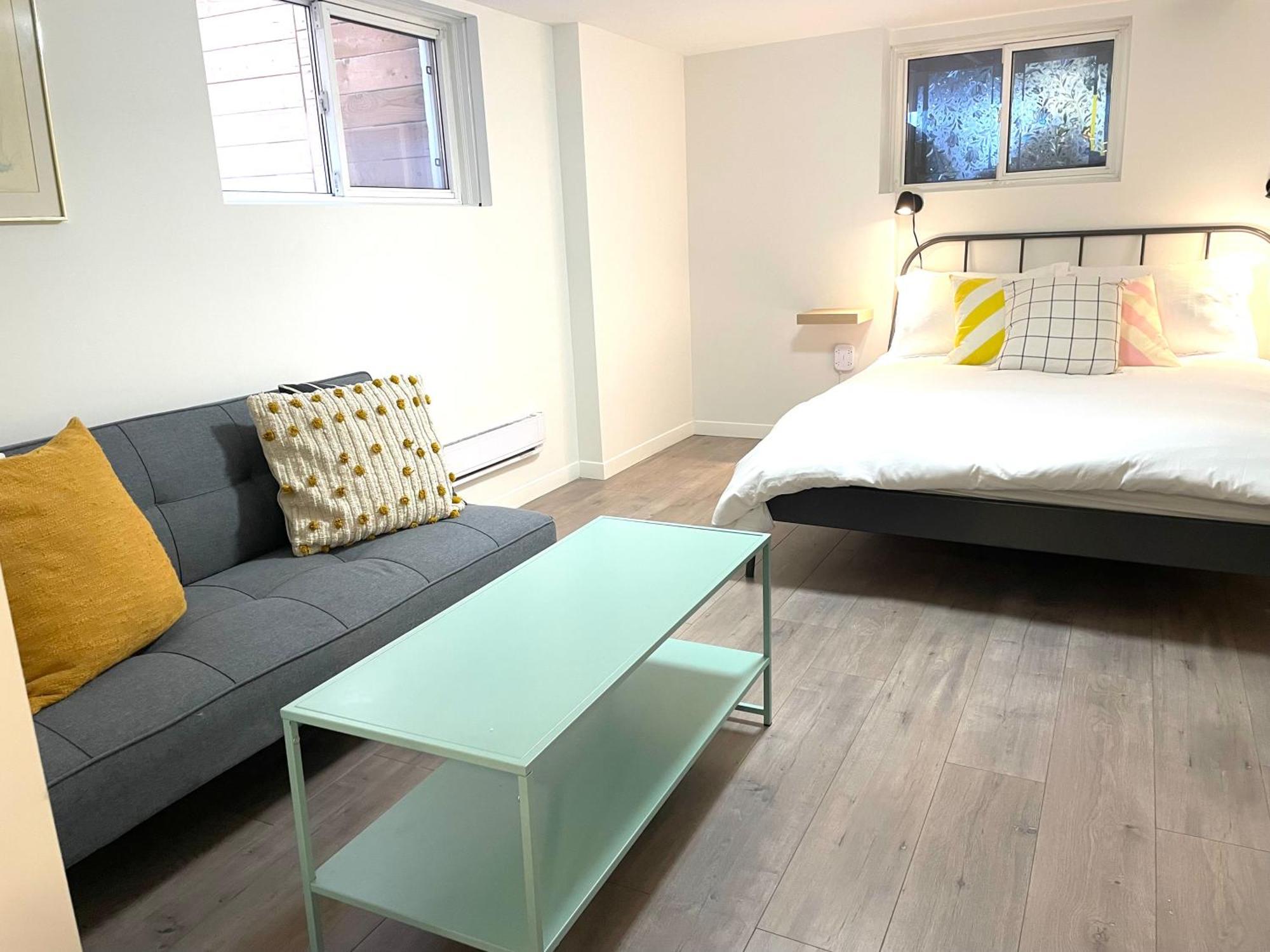 Downtown Private Suite Toronto Exterior photo