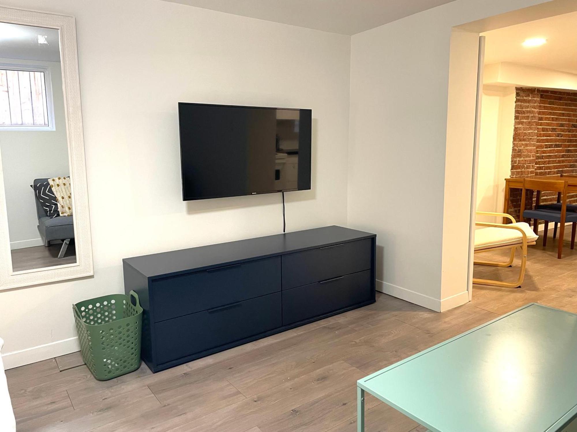 Downtown Private Suite Toronto Exterior photo